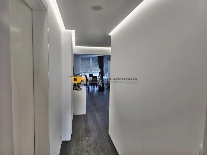 Apartamento T2 para Venda em Paranhos Foto 8