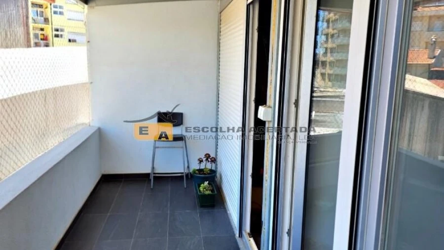 Apartamento T2 para Venda em Paranhos