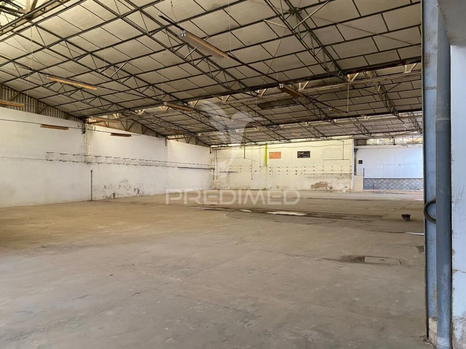 Armazém para Venda em Aljubarrota Foto 10