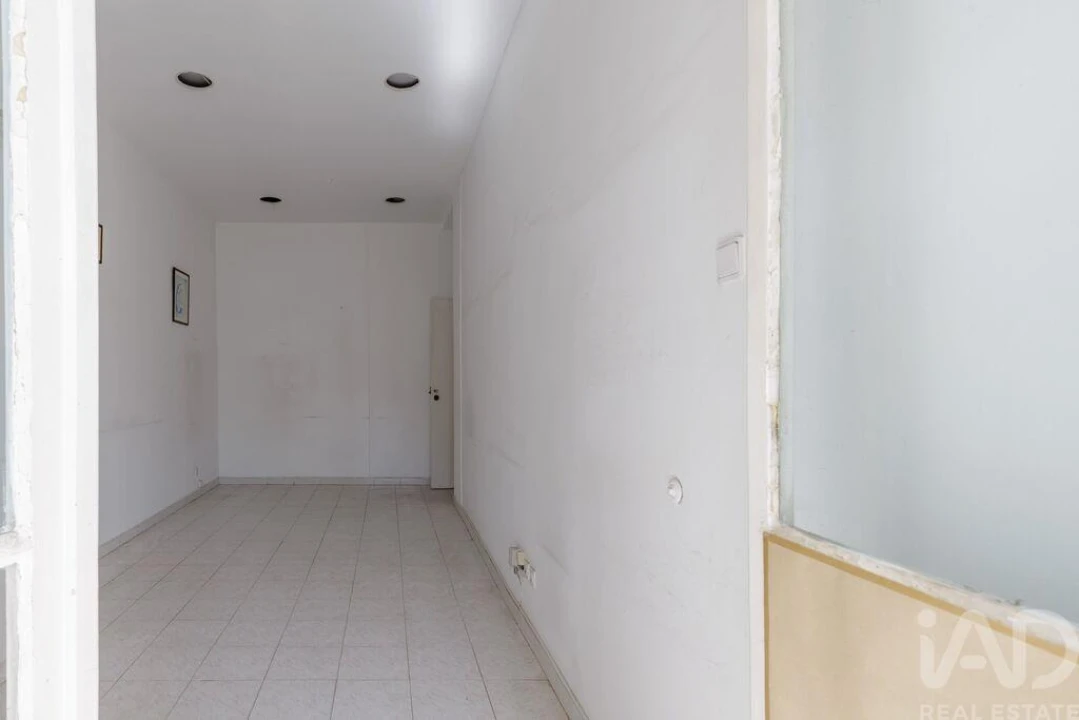 Apartamento T7 para Venda em Arroios Foto 13