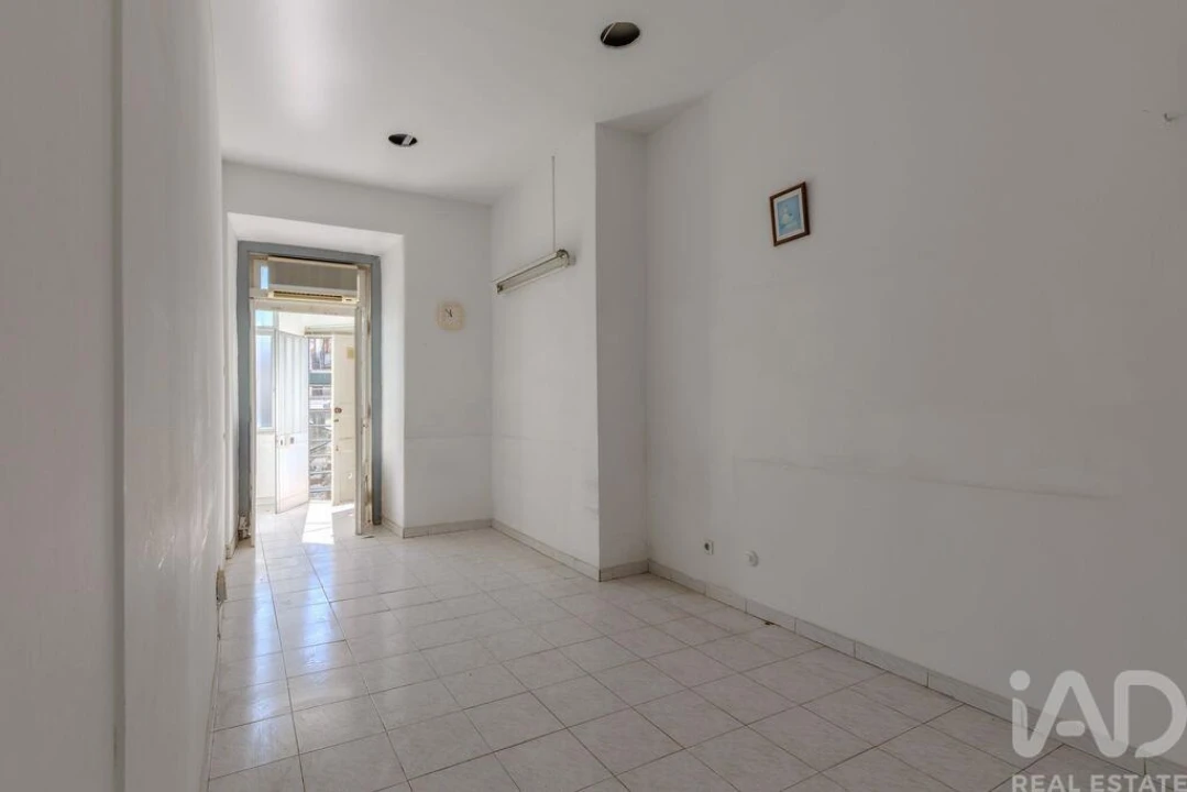 Apartamento T7 para Venda em Arroios Foto 12