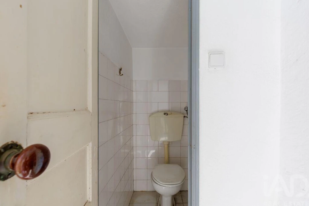 Apartamento T7 para Venda em Arroios Foto 17