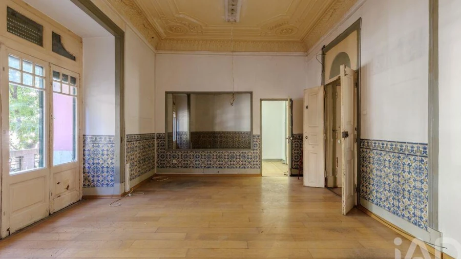 Apartamento T7 para Venda em Arroios