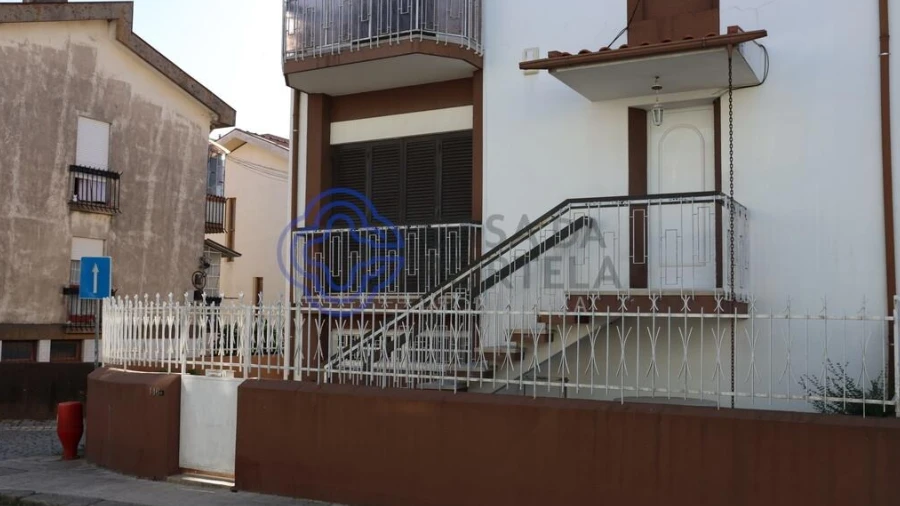 Moradia T3 para Venda em Mafamude e Vilar do Paraíso
