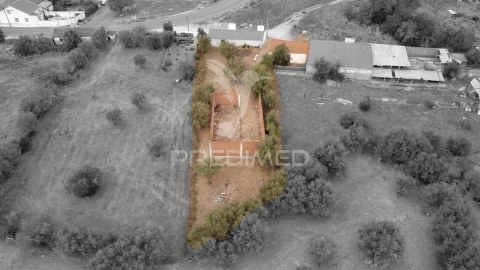 Moradia T1 para Venda em Gafanhoeira (São Pedro) e Sabugueiro
