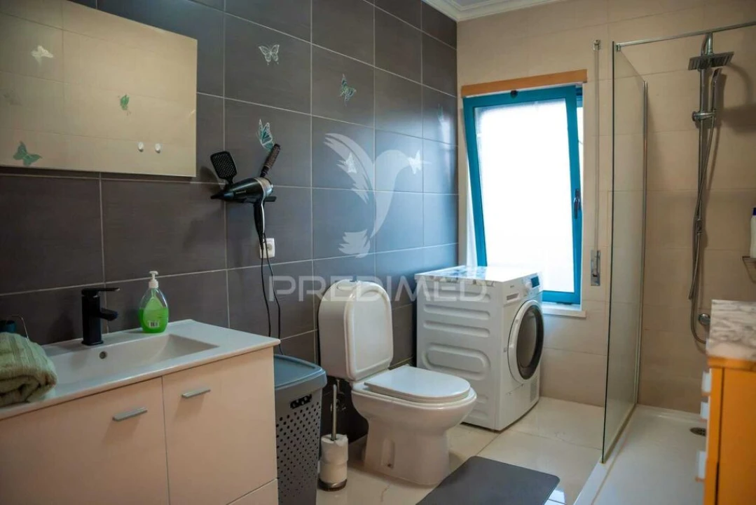 Apartamento T3 para Venda em Marinha Grande Foto 11