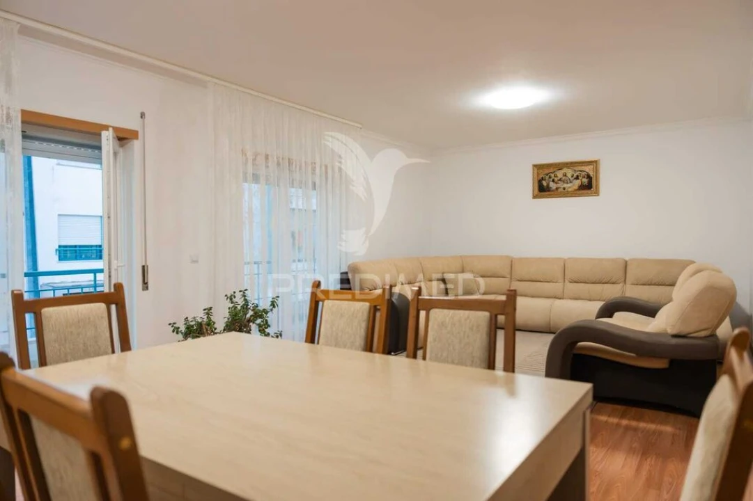 Apartamento T3 para Venda em Marinha Grande Foto 3