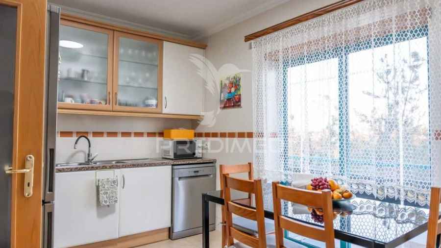 Apartamento T3 para Venda em Marinha Grande