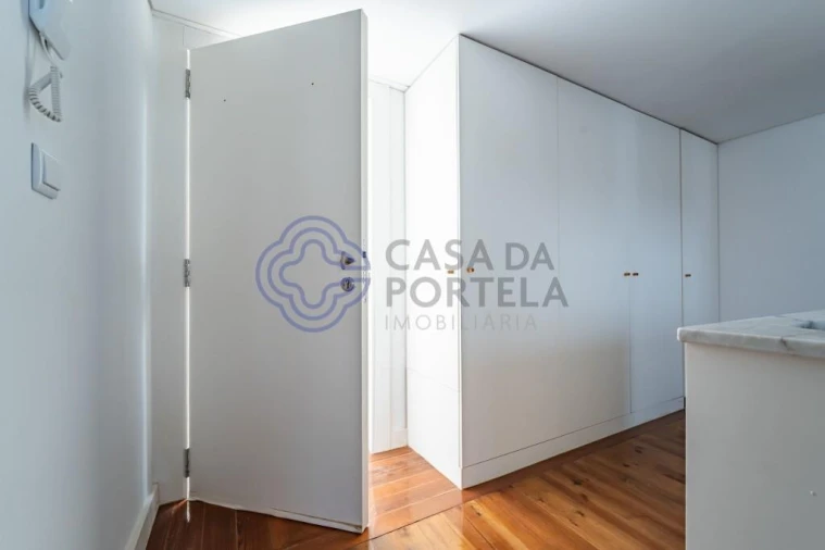 Apartamento para Venda em Cedofeita, Santo Ildefonso, Sé, Miragaia, São Nicolau e Vitória Foto 5