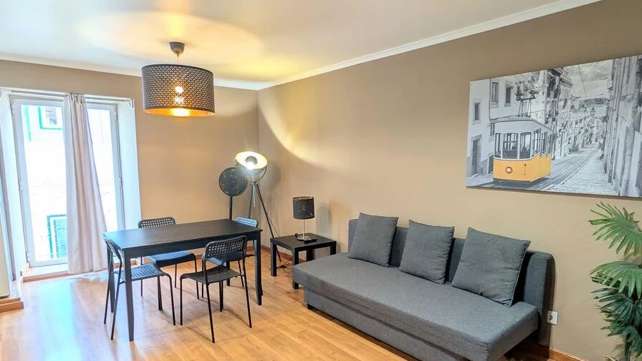 Apartamento T1 para Arrendamento em Misericórdia