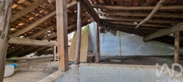 Moradia T3 para Venda em Espírito Santo, Nossa Senhora da Graça e São Simão