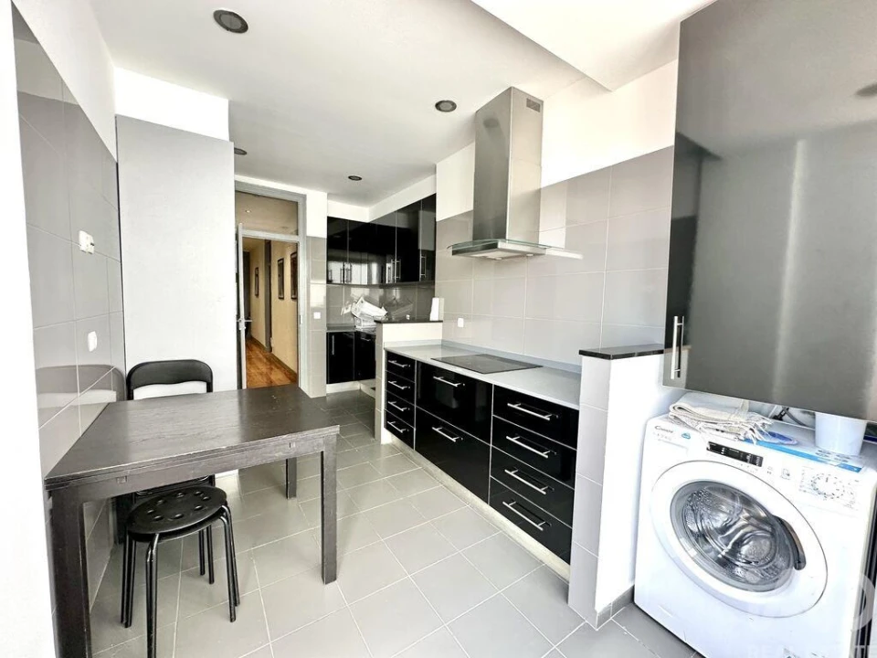 Apartamento T4 para Venda em Arroios Foto 4
