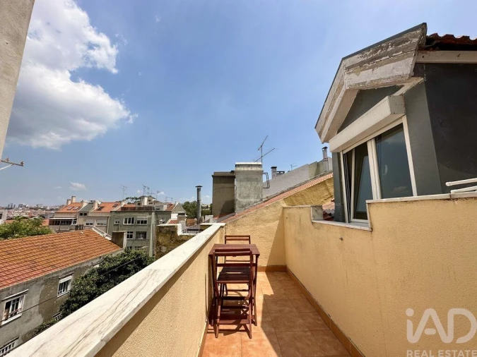 Apartamento T4 para Venda em Arroios Foto 14
