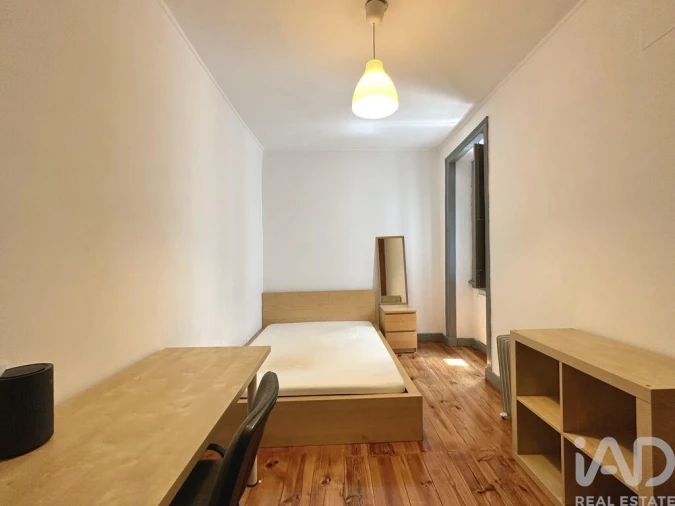 Apartamento T4 para Venda em Arroios Foto 13