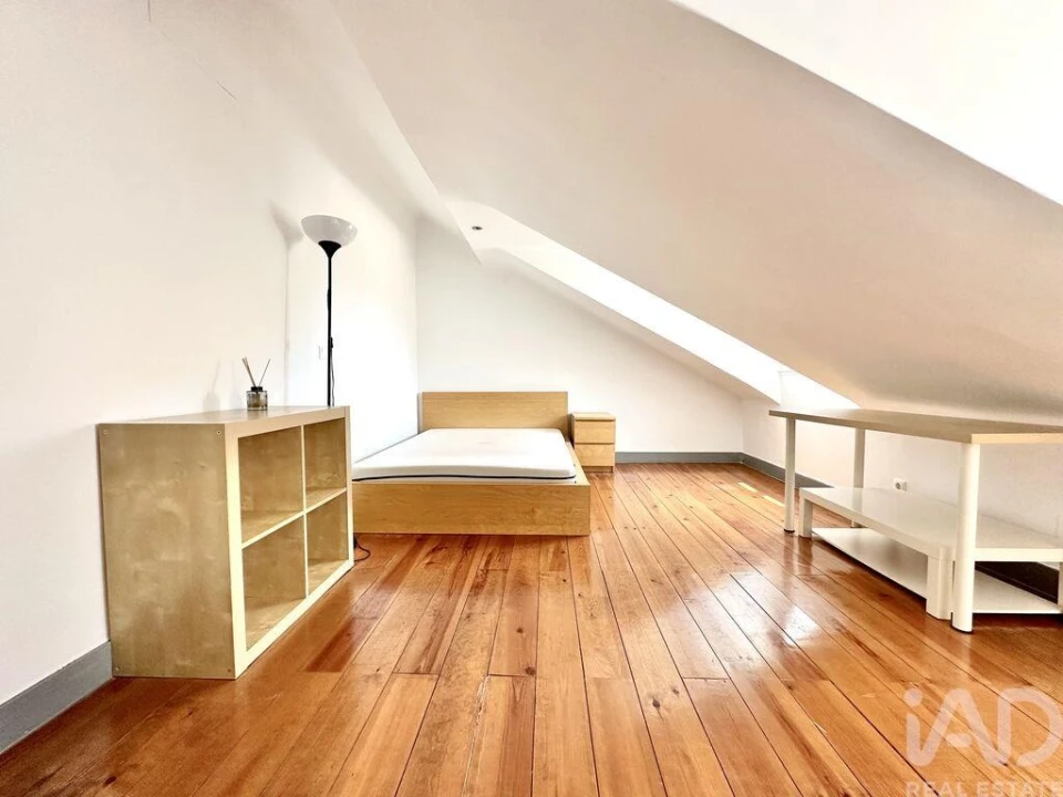 Apartamento T4 para Venda em Arroios Foto 2