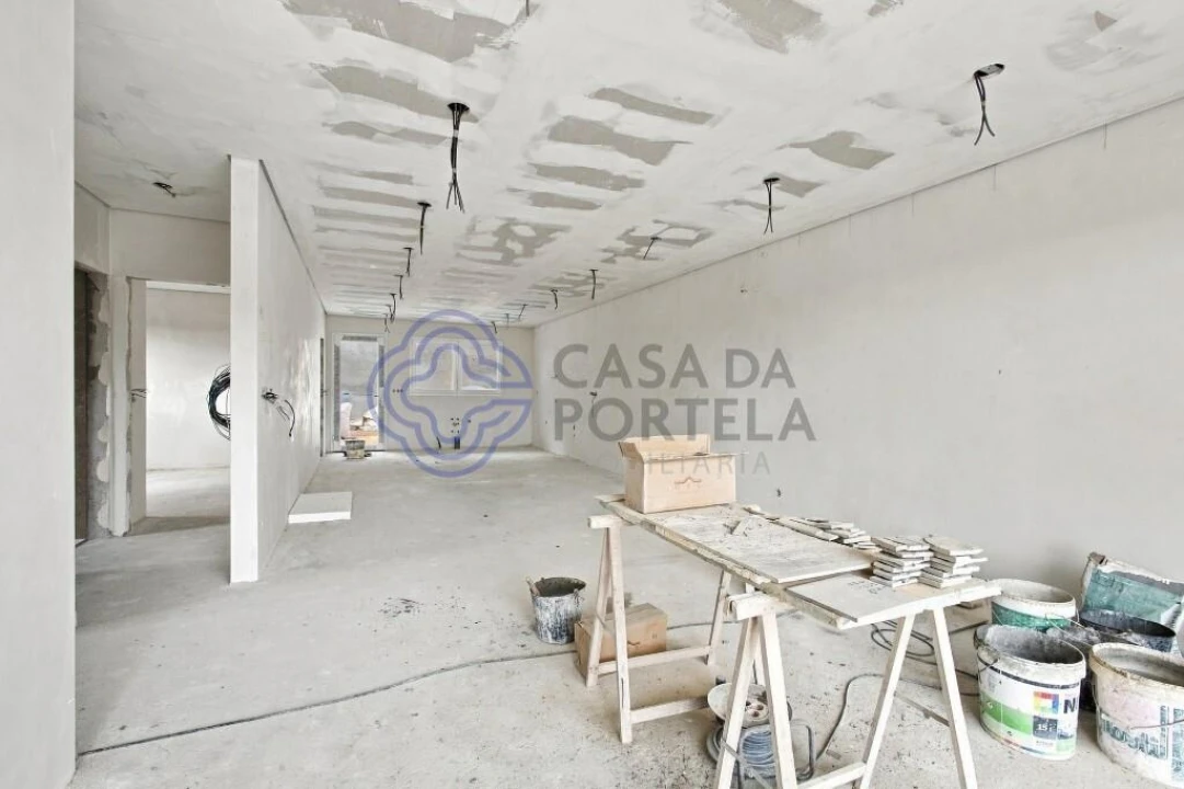 Moradia T4 para Venda em Santa Maria, São Pedro e Matacães Foto 9