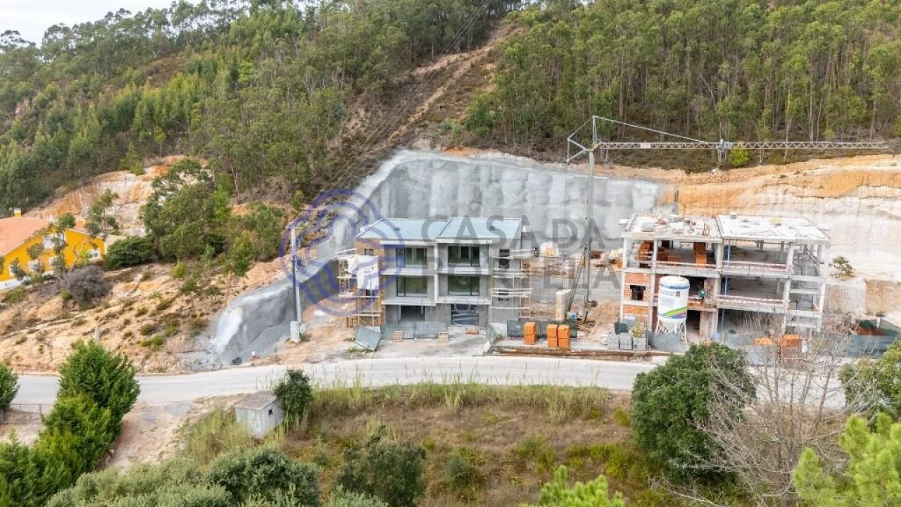 Moradia T4 para Venda em Santa Maria, São Pedro e Matacães Foto 43