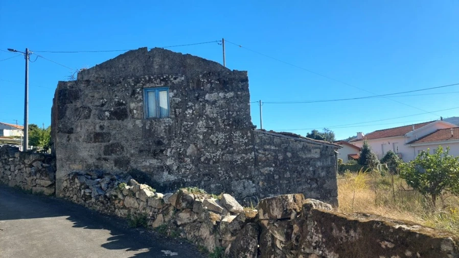 Terreno para Venda em Santo Emilião Foto 3
