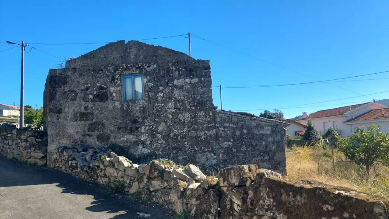 Terreno para Venda em Santo Emilião Foto 3