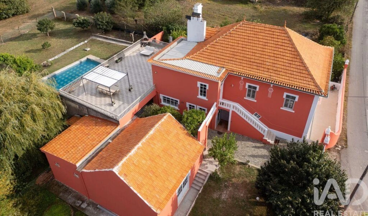 Moradia T5 para Venda em Bustos, Troviscal e Mamarrosa Foto 2