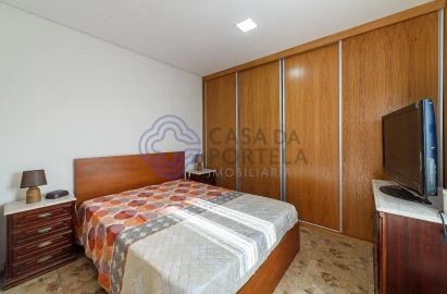 Moradia T5 para Venda em Varzea