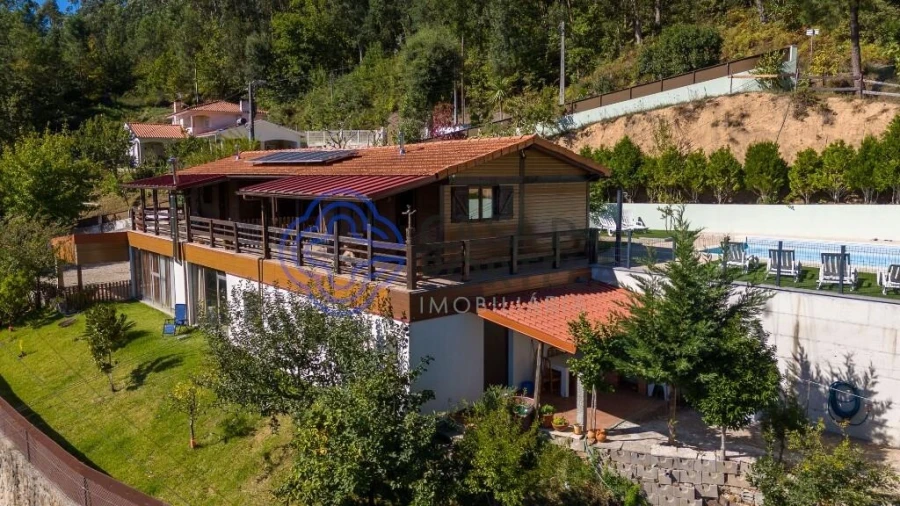 Moradia T5 para Venda em Varzea Foto 57