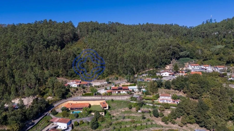 Moradia T5 para Venda em Varzea Foto 56