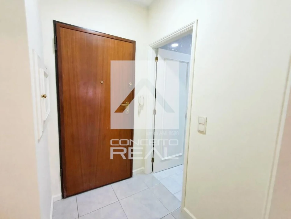 Apartamento T1 para Venda em Aguas Santas Foto 6