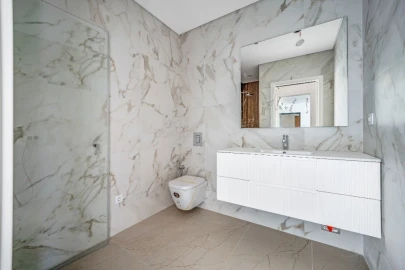 Apartamento T1 para Venda em Quarteira