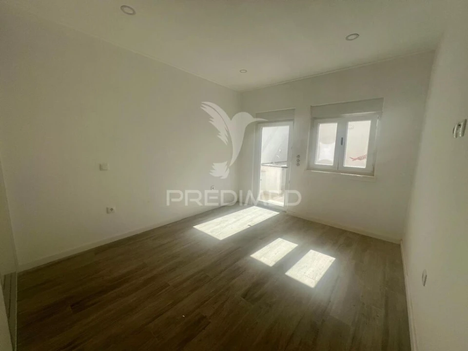 Apartamento T1 para Venda em Alto do Seixalinho, Santo André e Verderena Foto 9