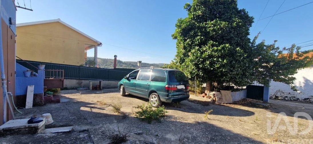 Moradia T5 para Venda em Santo Isidoro Foto 11