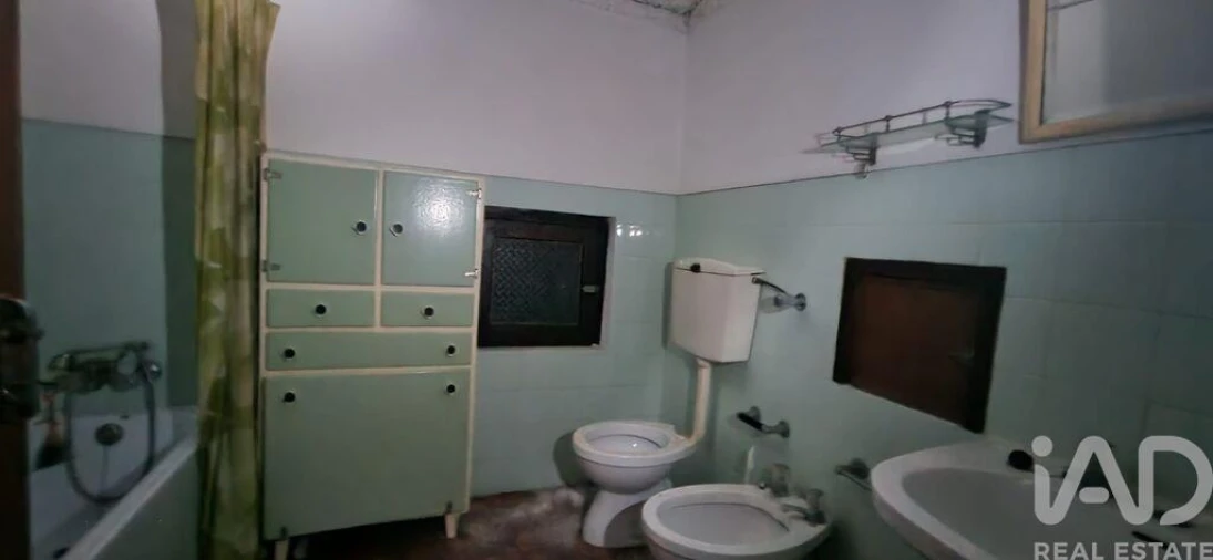 Moradia T5 para Venda em Santo Isidoro Foto 22