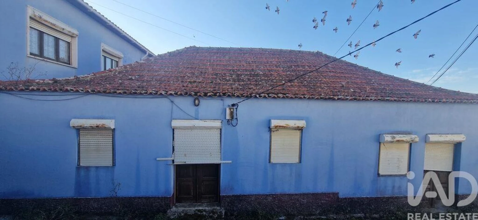 Moradia T5 para Venda em Santo Isidoro Foto 13