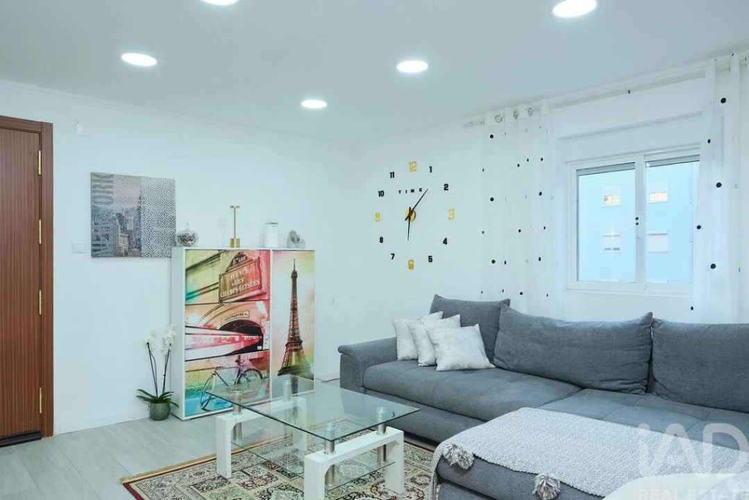 Apartamento T3 para Venda em Setubal (São Sebastião) Foto 1