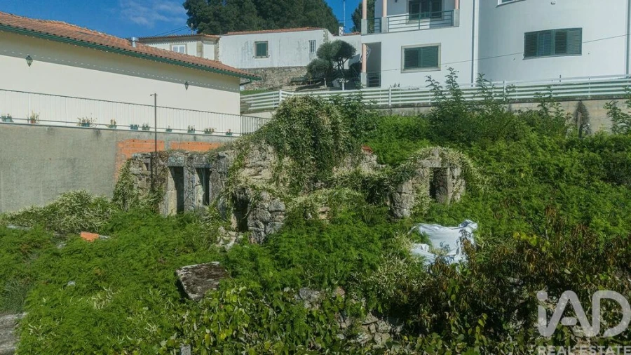 Moradia T1 para Venda em Vila Nova de Cerveira e Lovelhe Foto 16