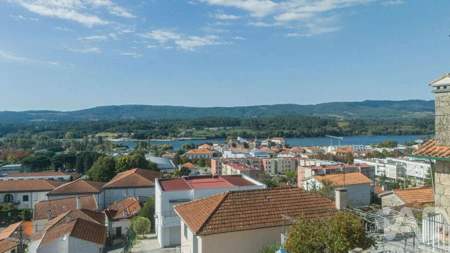 Moradia T1 para Venda em Vila Nova de Cerveira e Lovelhe Foto 18