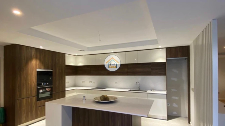 Moradia T3 para Venda em Carapelhos