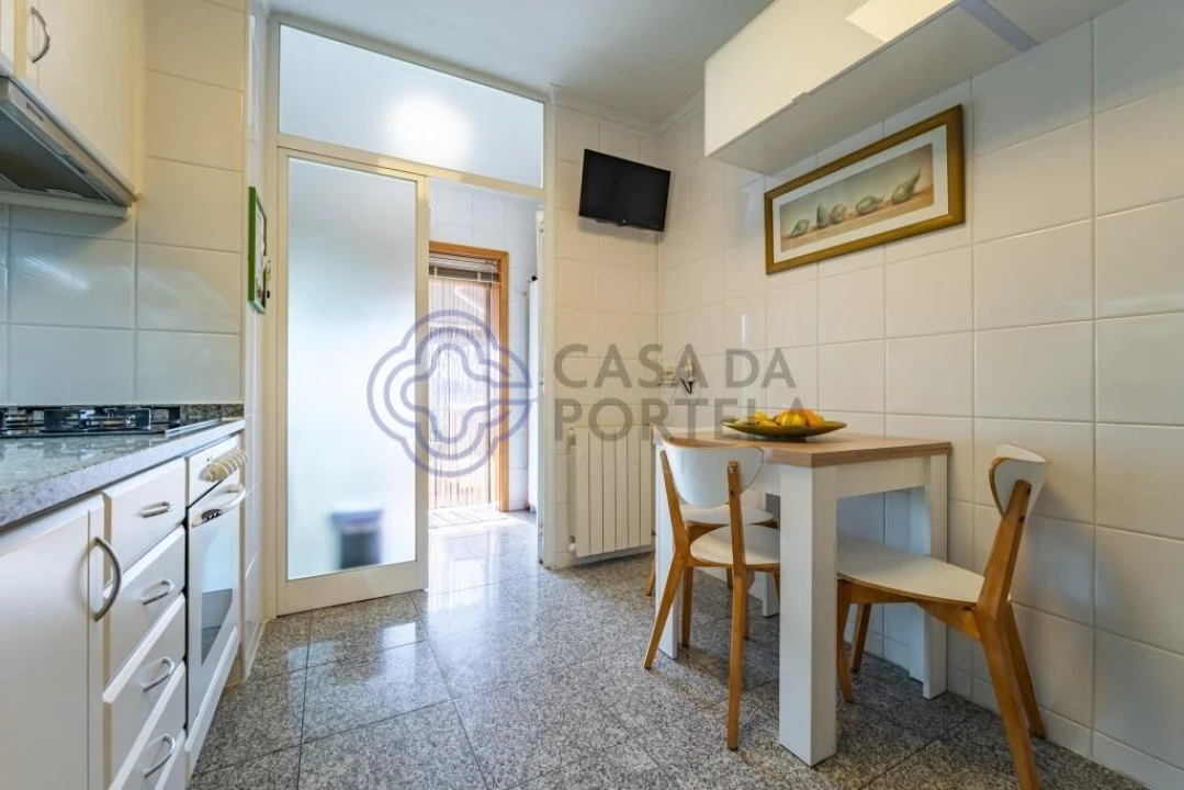 Apartamento T2 para Venda em Santa Marinha e São Pedro da Afurada Foto 10