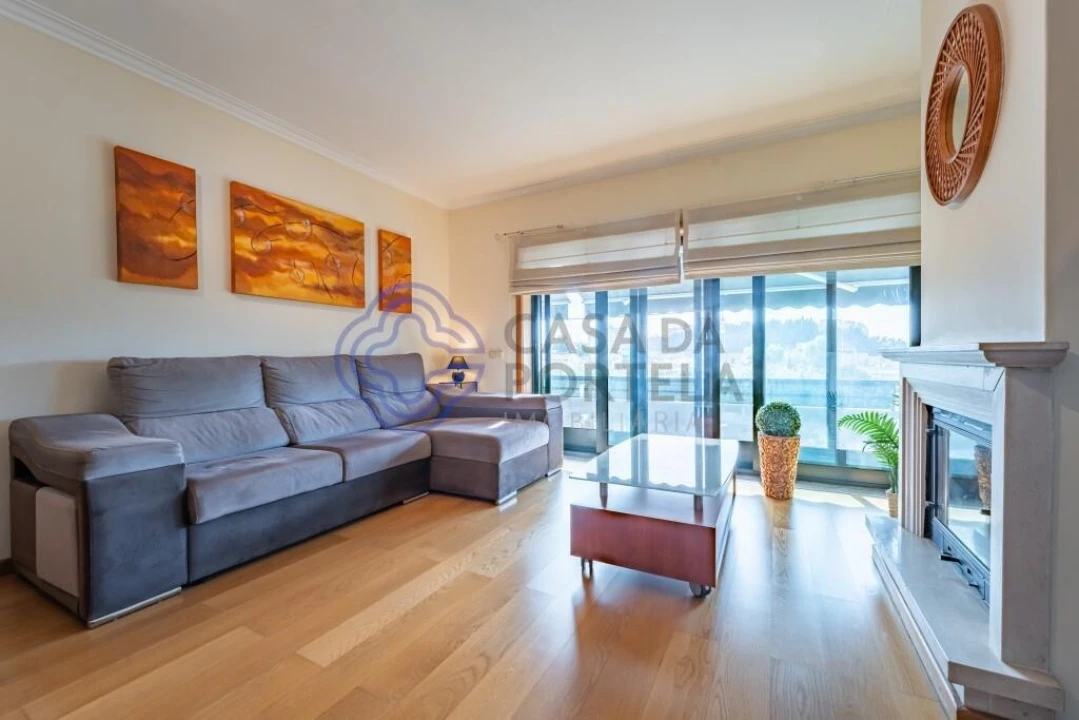 Apartamento T2 para Venda em Santa Marinha e São Pedro da Afurada Foto 2