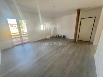 Apartamento T3 para Venda em Alto do Seixalinho, Santo André e Verderena