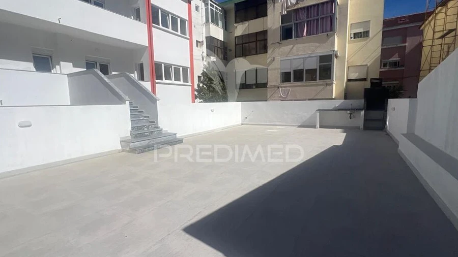 Apartamento T3 para Venda em Alto do Seixalinho, Santo André e Verderena
