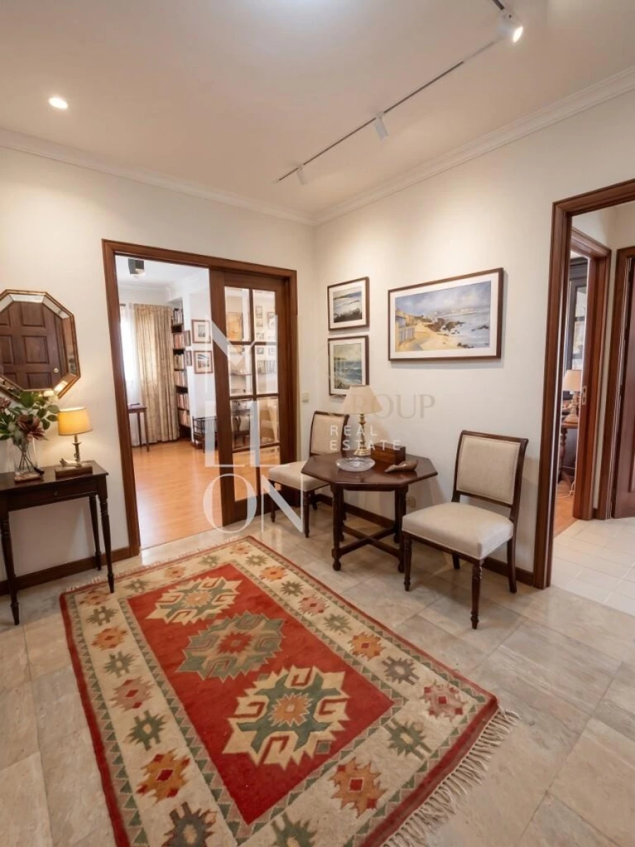 Apartamento T3 para Venda em Aldoar, Foz do Douro e Nevogilde Foto 2