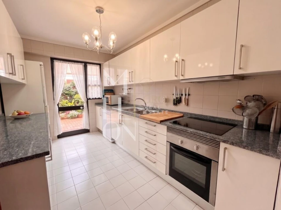 Apartamento T3 para Venda em Aldoar, Foz do Douro e Nevogilde Foto 5