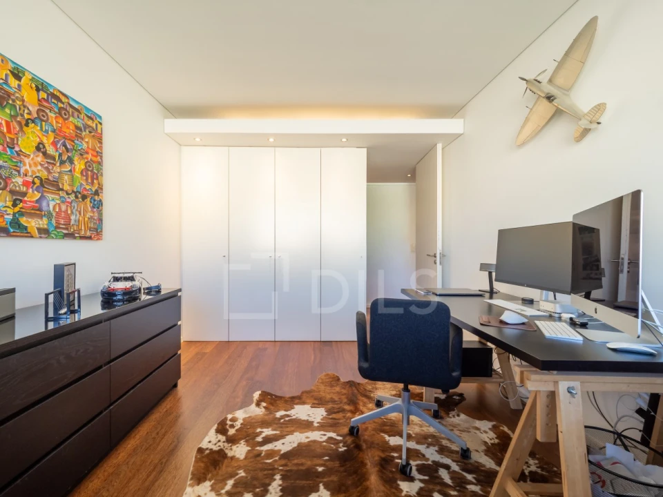 Apartamento T6 para Venda em Lordelo do Ouro e Massarelos Foto 31