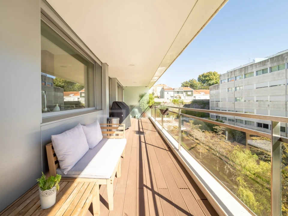 Apartamento T6 para Venda em Lordelo do Ouro e Massarelos Foto 22