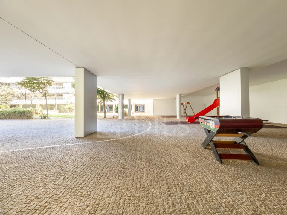 Apartamento T6 para Venda em Lordelo do Ouro e Massarelos Foto 42