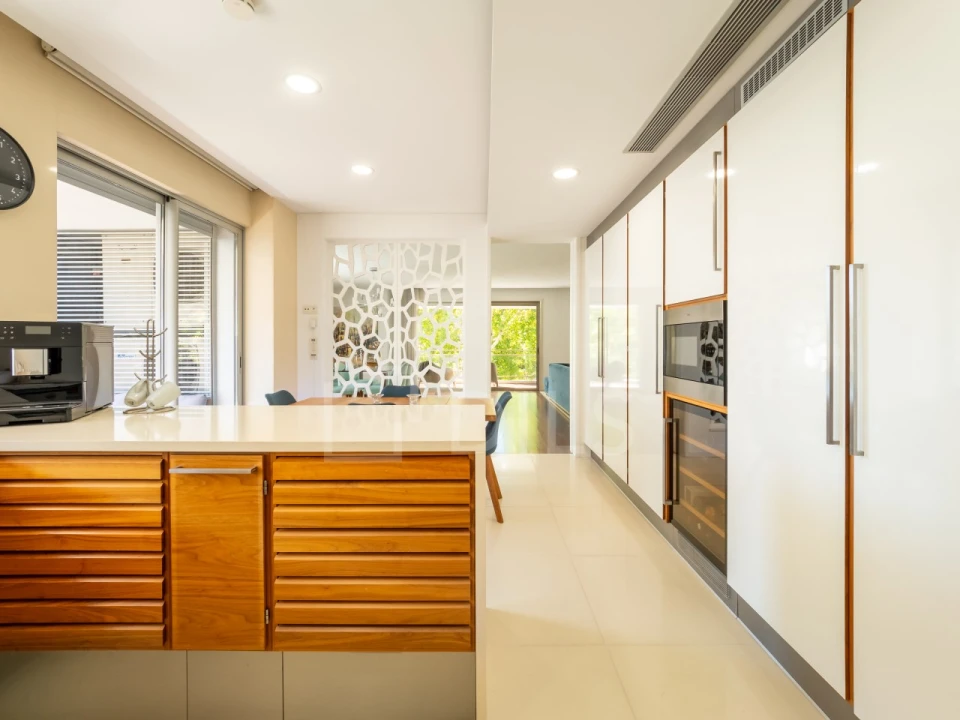 Apartamento T6 para Venda em Lordelo do Ouro e Massarelos Foto 21