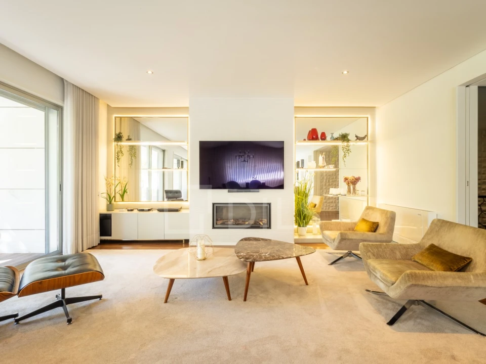 Apartamento T6 para Venda em Lordelo do Ouro e Massarelos Foto 16