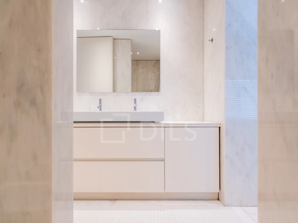 Apartamento T6 para Venda em Lordelo do Ouro e Massarelos Foto 26