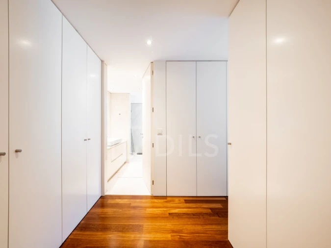Apartamento T6 para Venda em Lordelo do Ouro e Massarelos Foto 34
